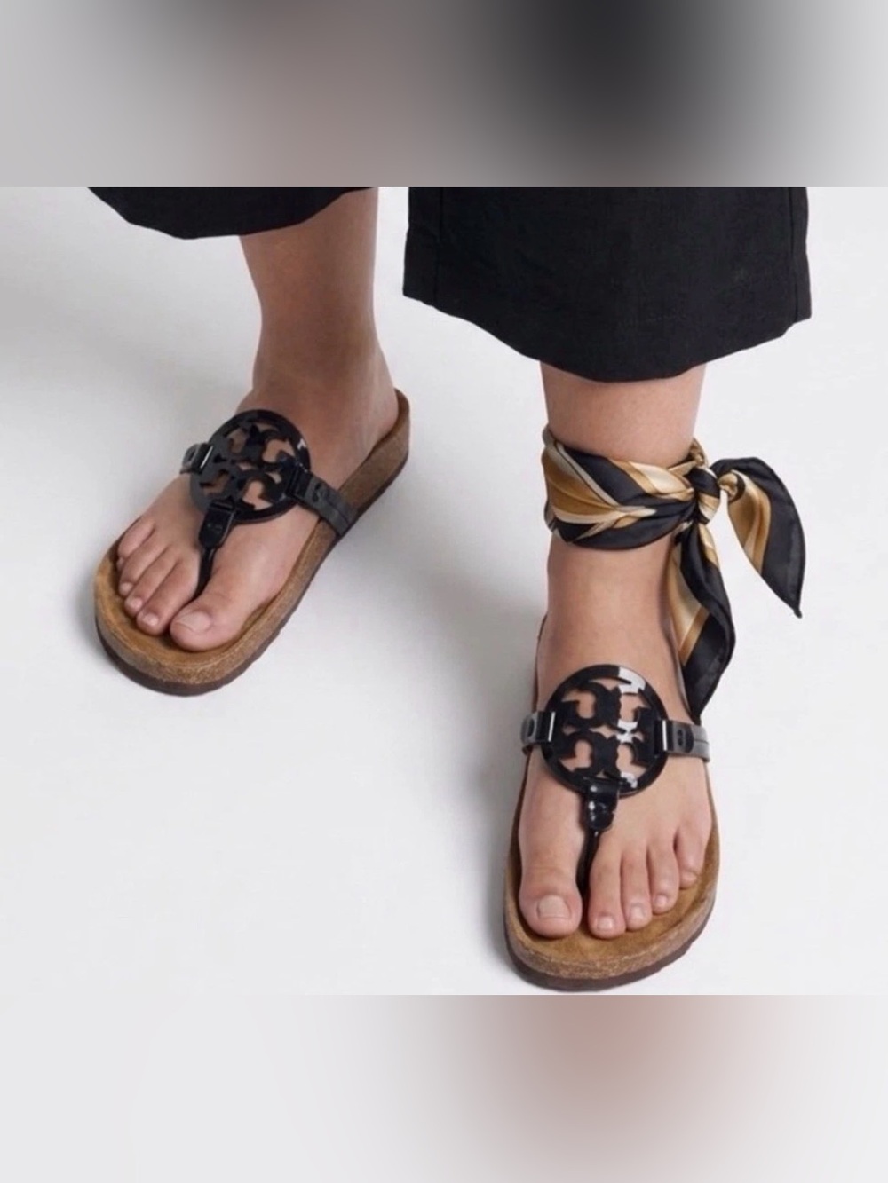 TORY BURCH MILLER CLOUD SANDAL
PERFECT BLACK/ NATURAL SIZE 6